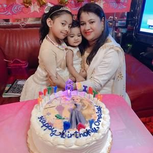 Meet your Posher, Trina